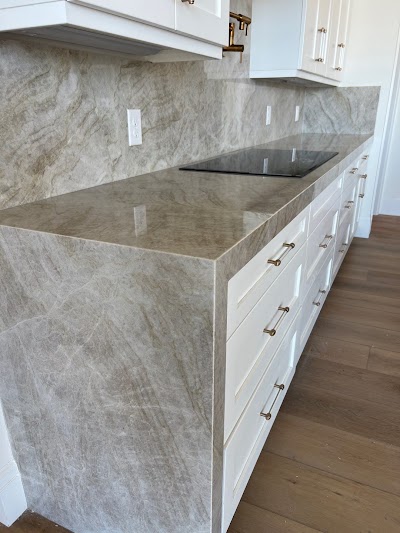 Granite 4 Less